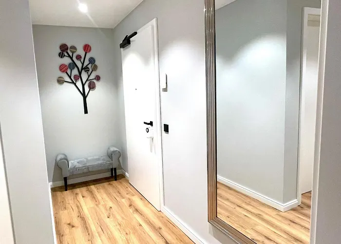 Smart Living Apartment *