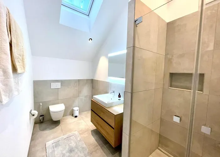 Smart Living Apartment Worms