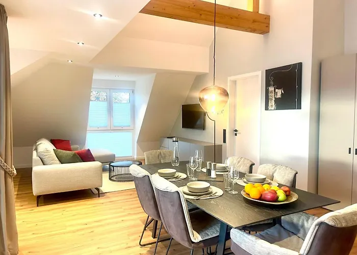 Smart Living Apartment Worms