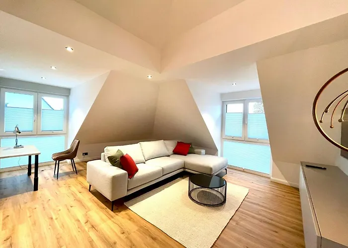 Smart Living Apartment Worms