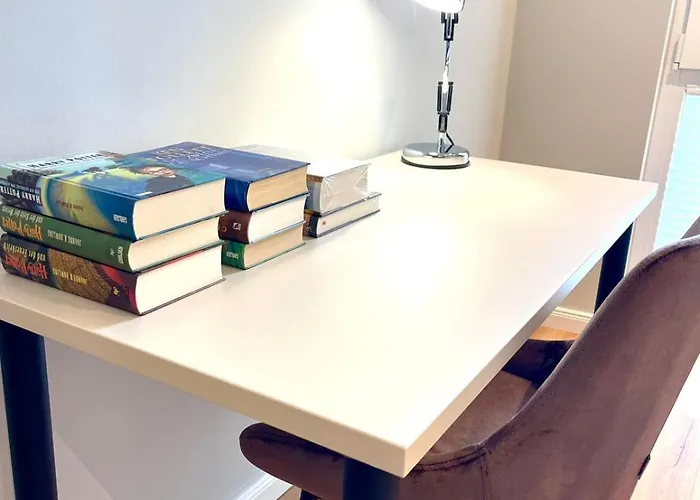 Apartment Smart Living Worms